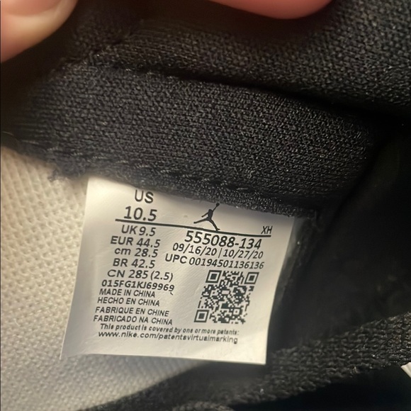 Jordan 1 Retro high OG UNC - Picture 2 of 6